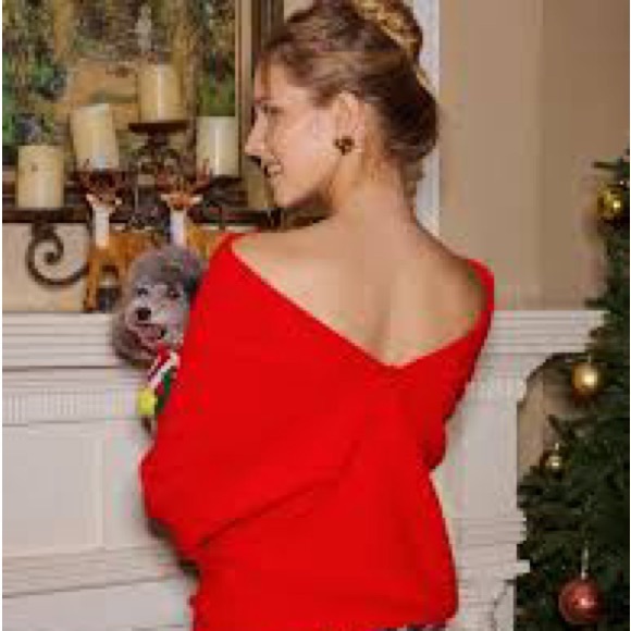 Commense Red Off-Shoulder Batwing Sweater NWT - Picture 3 of 3